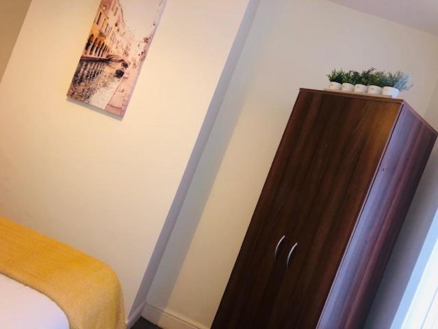 Budget Rooms @ Underwood Lane Crewe Dış mekan fotoğraf